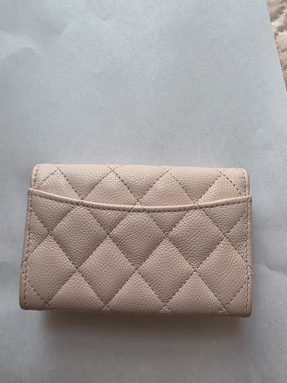 Chanel Quilted Pink Caviar Leather Wallet with Gold CC Logo - Picture 4 of 6